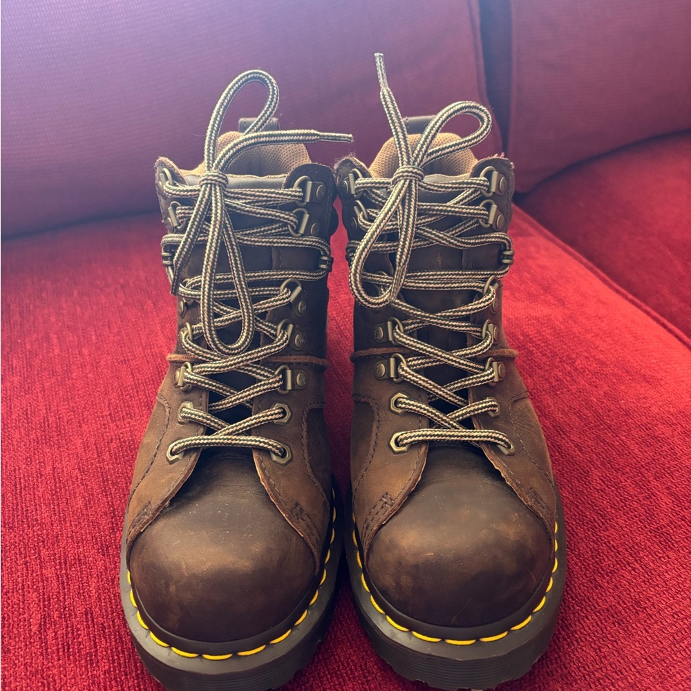 Dr. Martens Flynn Boots